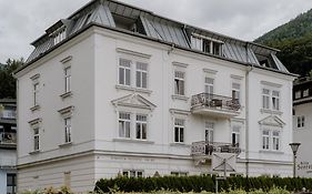 Romantik Residenz (Ferienwohnungen Hotel Im Weissen Rössl) - Dependance